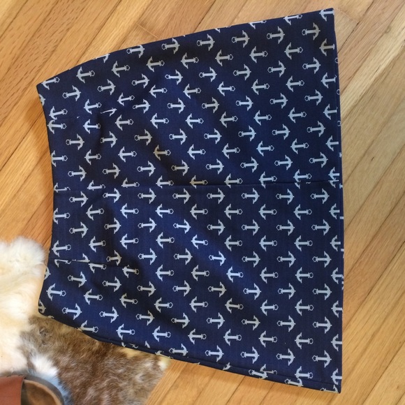 Vintage Anchor Pattern Mini Skirt - Picture 2 of 3